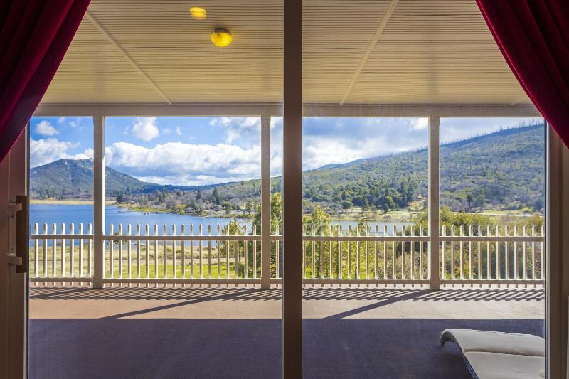 Quiet Mind Mountain Retreat image