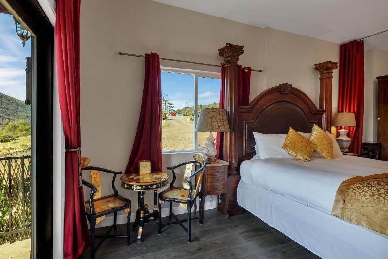 Quiet Mind Mountain Retreat image