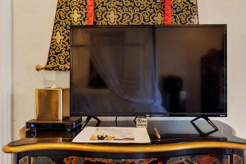 Quiet Mind Mountain Retreat image