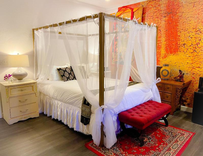 Quiet Mind Mountain Retreat image