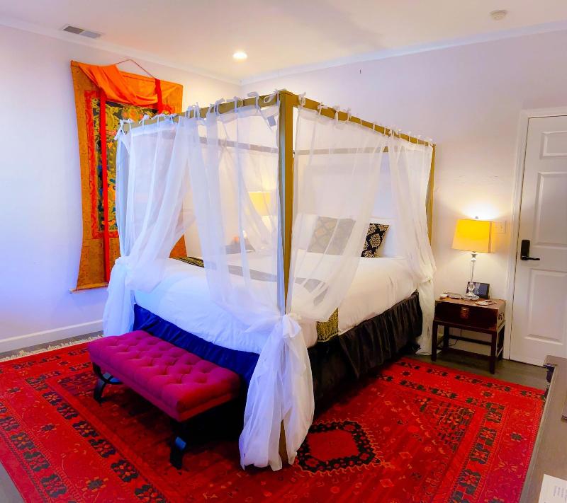 Quiet Mind Mountain Retreat image