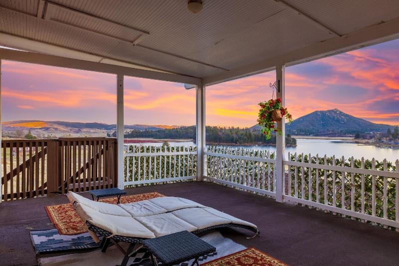 Quiet Mind Mountain Retreat image