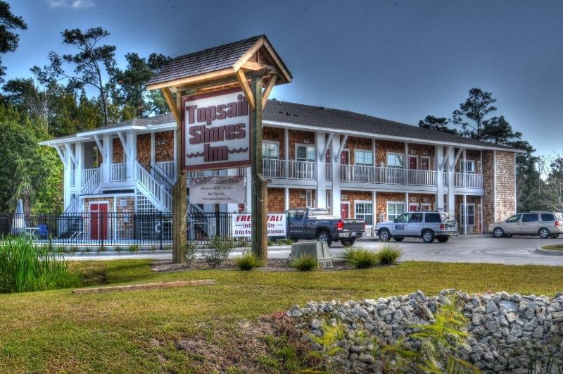 Topsail Shores Inn image