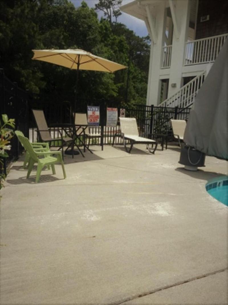 Topsail Shores Inn image
