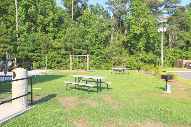 Topsail Shores Inn image