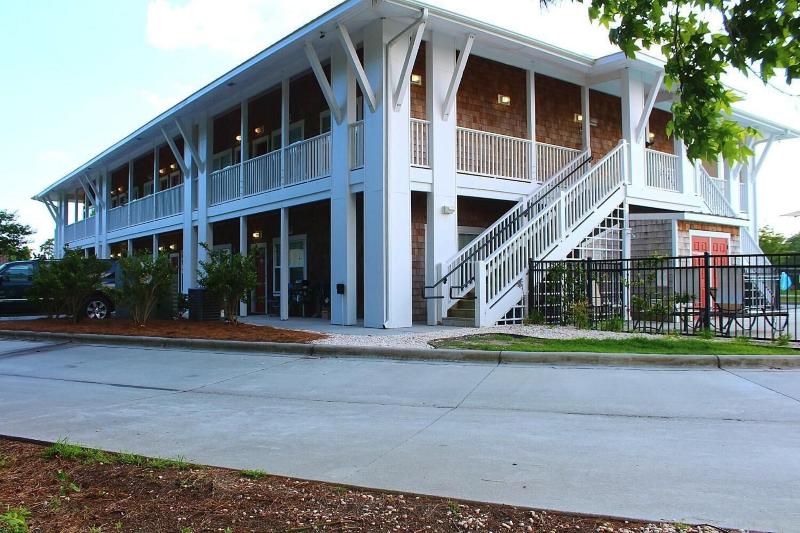 Topsail Shores Inn image