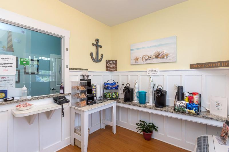 Topsail Shores Inn image