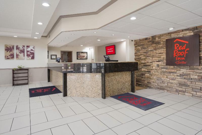 Red Roof Inn & Suites Jacksonville, Nc image