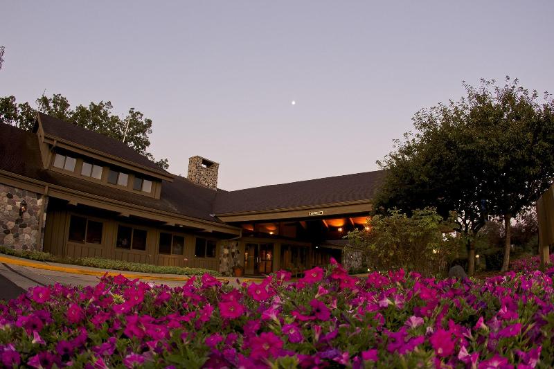 Lake Lawn Resort image