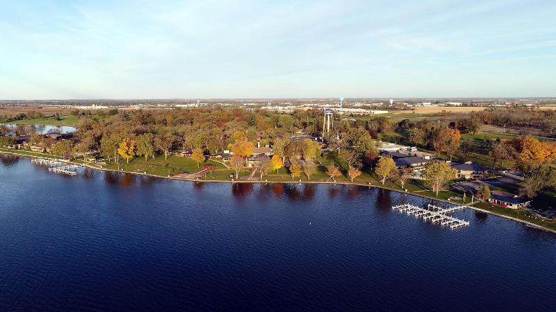 Lake Lawn Resort image