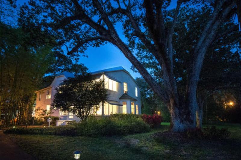 Farnsworth House Bed Breakfast