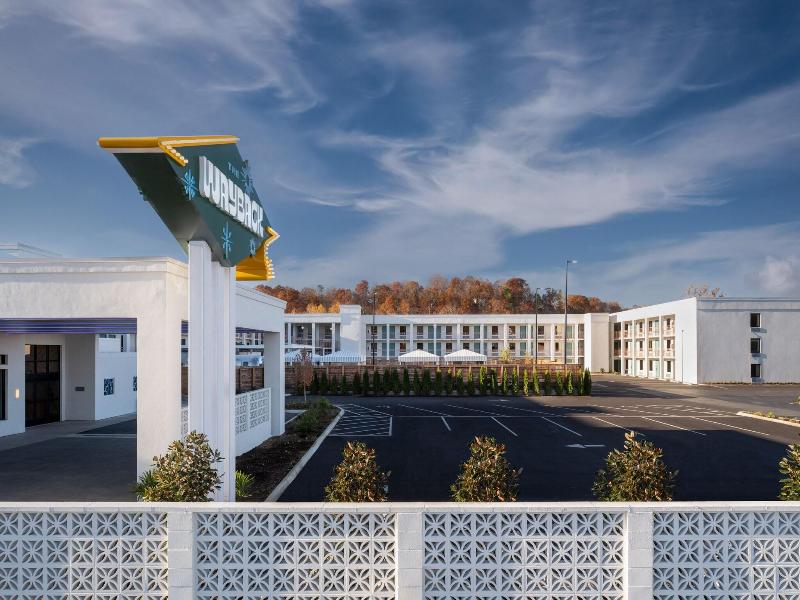 The Wayback Pigeon Forge, Tribute Portfolio Hotel image