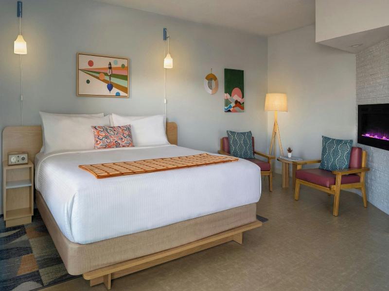 The Wayback Pigeon Forge, Tribute Portfolio Hotel image