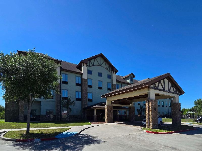 Comfort Inn & Suites image