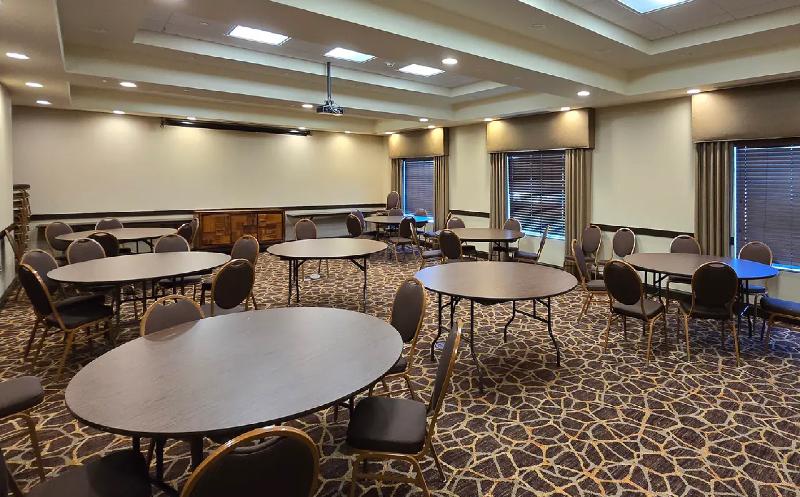 Comfort Inn & Suites image