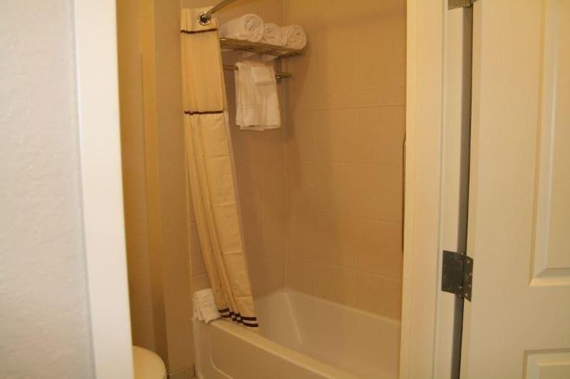 Comfort Inn & Suites image 7