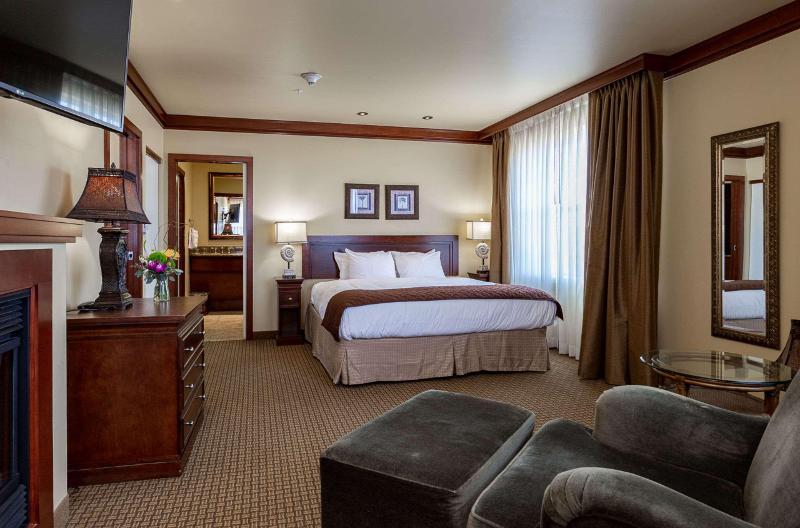 Jefferson Street Inn image