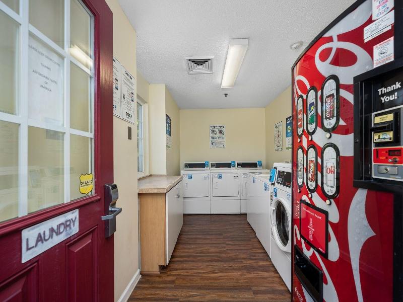 Affordable Suites Fredericksburg image