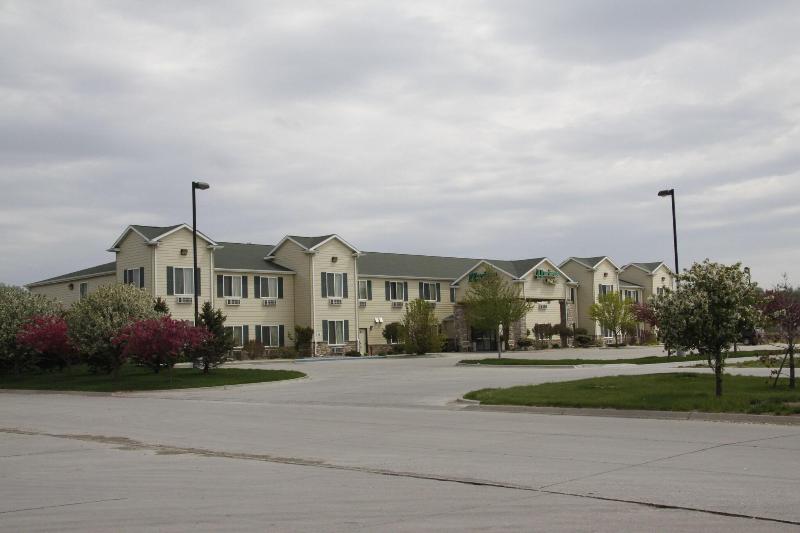 Horizon Inn And Suites image
