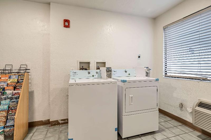 Motel 6 Ogden image