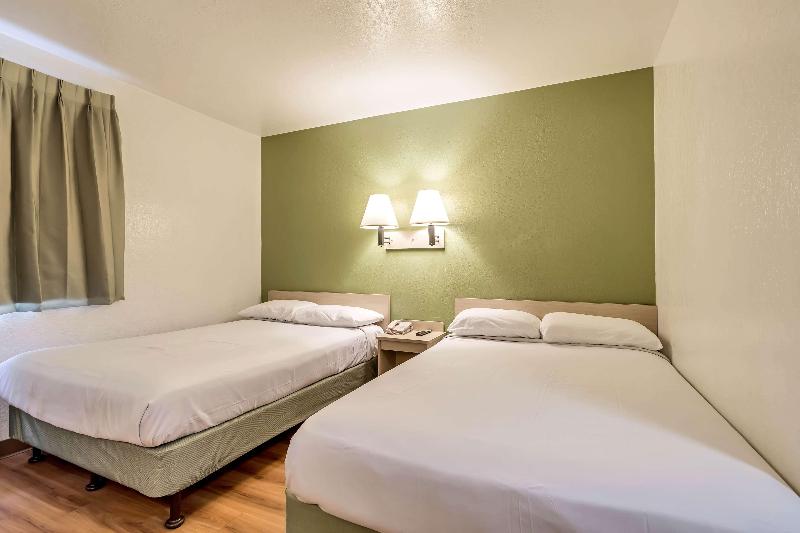 Motel 6 Ogden image