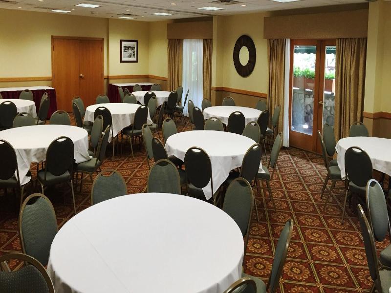 The Inn At Holiday Valley — photo 39