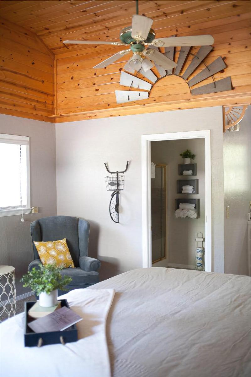 Lazy Z Resort image