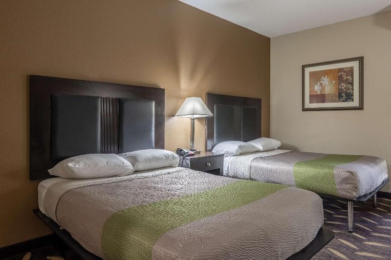 Motel 6 Pine Bluff Ar image