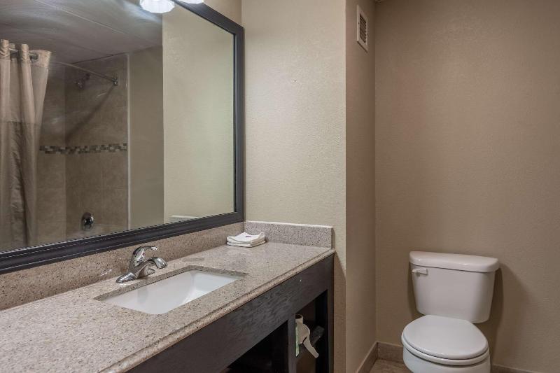 Motel 6 Pine Bluff Ar image