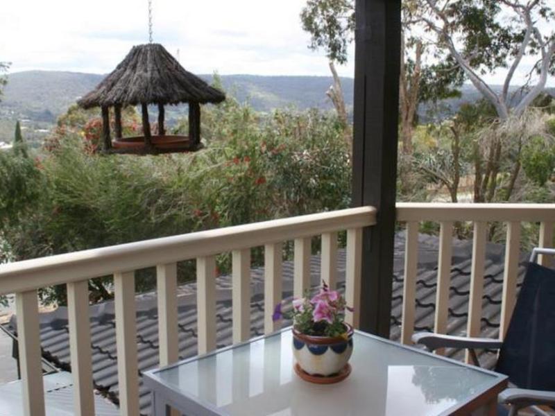 The Hideaway B&B Retreat image