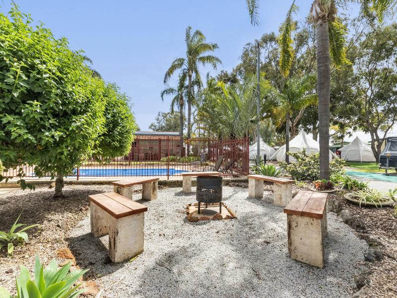 Central Caravan Park image