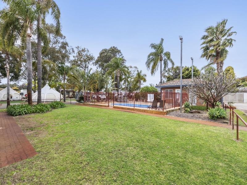 Central Caravan Park image