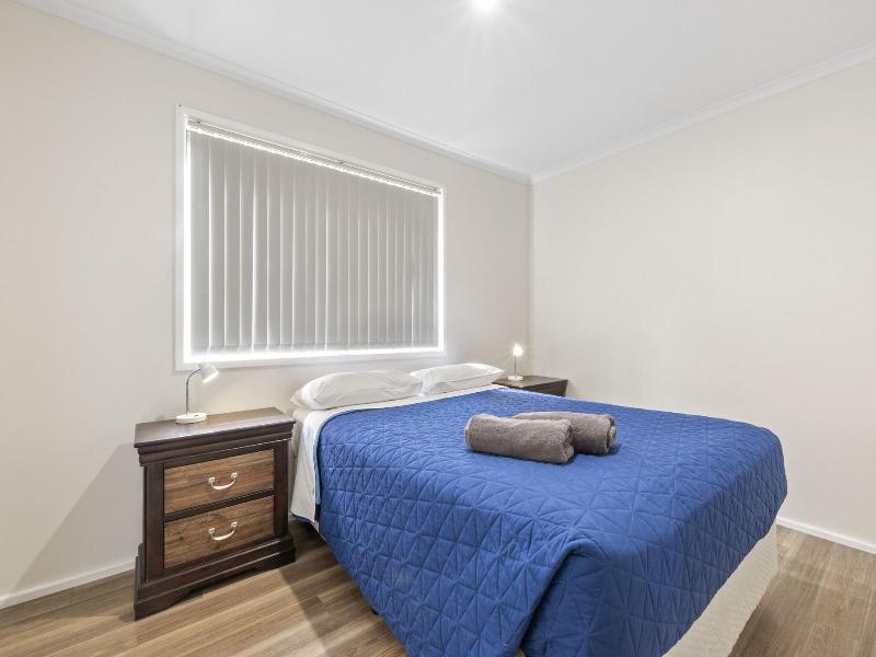 Central Caravan Park image