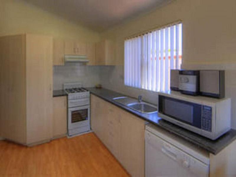 Central Caravan Park image