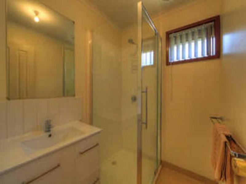 Central Caravan Park image