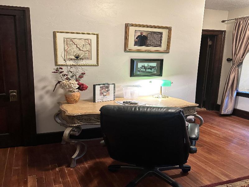 Riverside Hot Springs Inn Spa image
