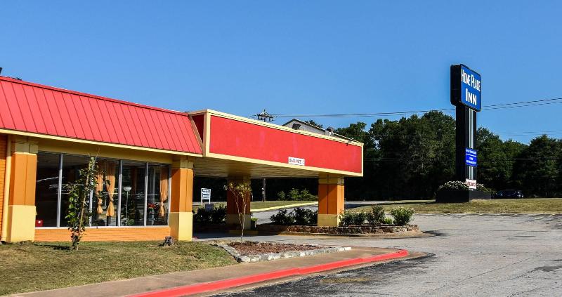 Homeplace Inn image