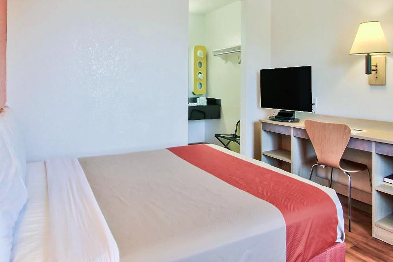 Motel 6 Sacramento, CA–S Sacramento & Elk Grove image