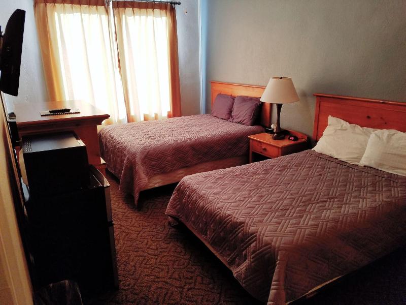 Monte Villa Hotel image
