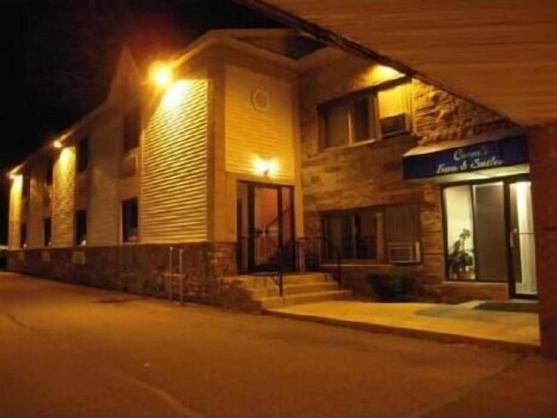 Golden Circle Inn image