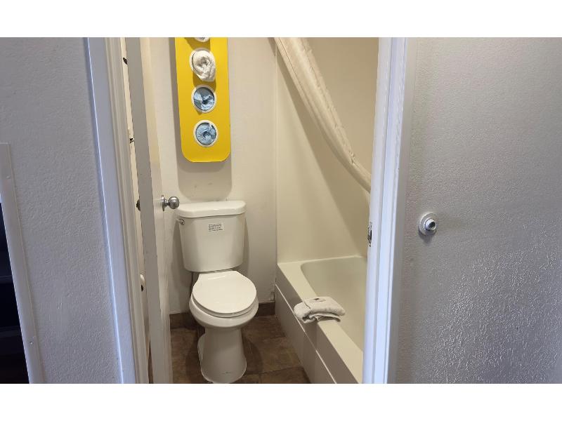 Motel 6 Waterloo, IA image