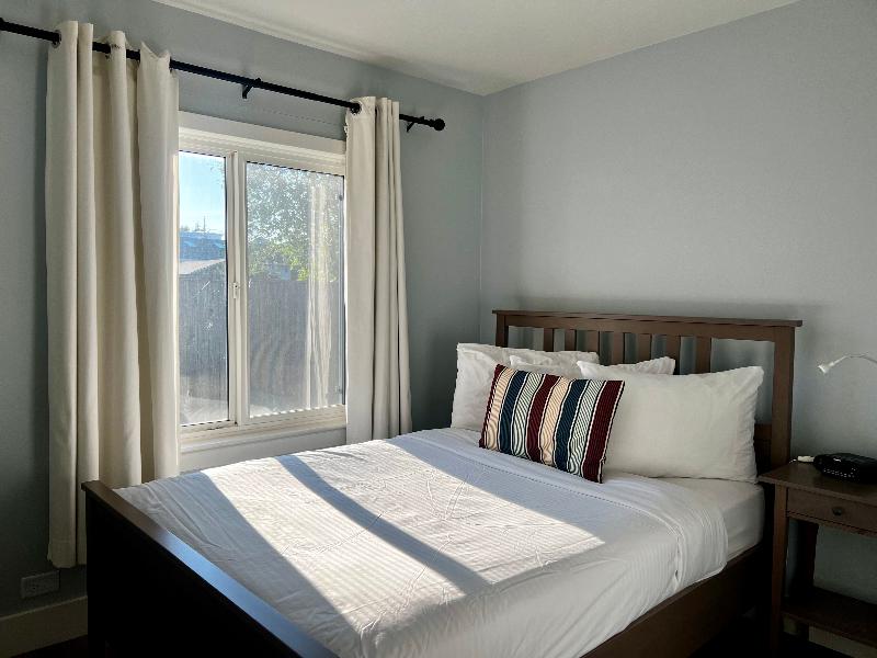 Buccaneer Inn image