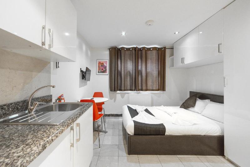 New Kent Apartments image