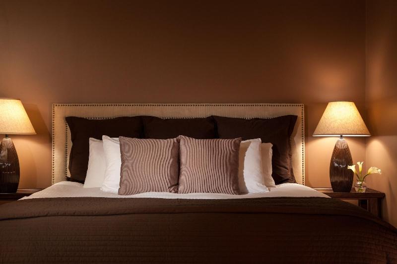 The Inn At Honey Run image