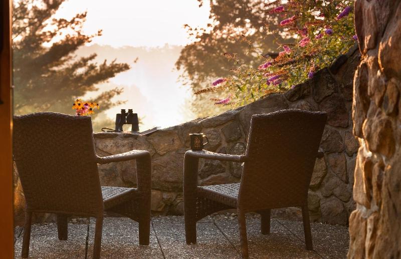 The Inn At Honey Run image