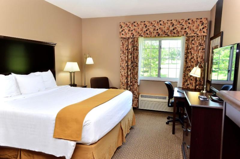 Cobblestone Inn Suites Denison Majestic Hills image