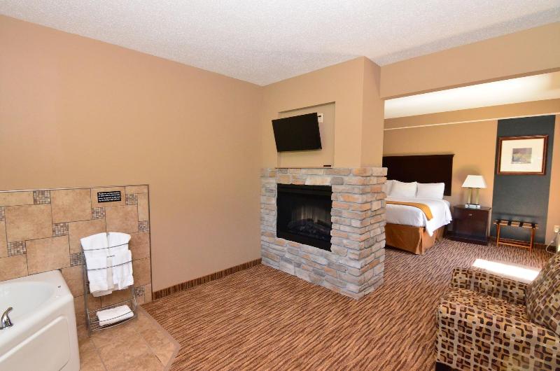 Cobblestone Inn Suites Denison Majestic Hills image