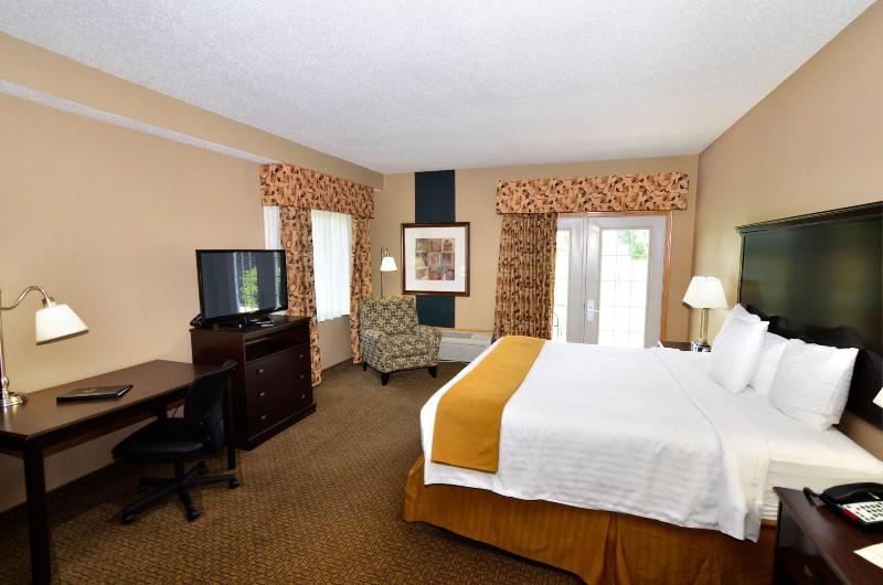 Cobblestone Inn Suites Denison Majestic Hills image