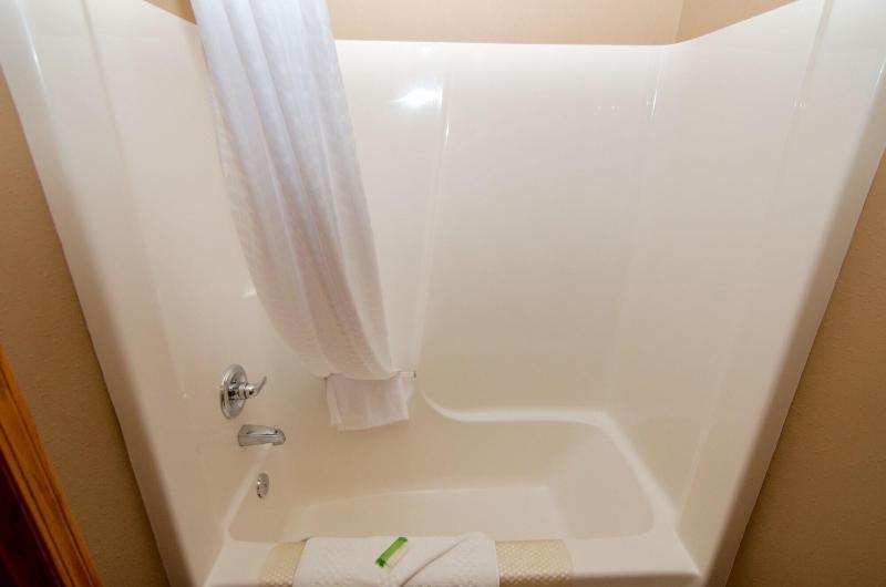 Cobblestone Inn Suites Denison Majestic Hills image