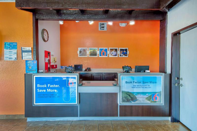 Motel 6 Santa Nella, CA - Los Banos image